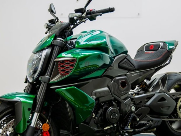 Ducati Diavel Bentley Limited Edition (15049823)